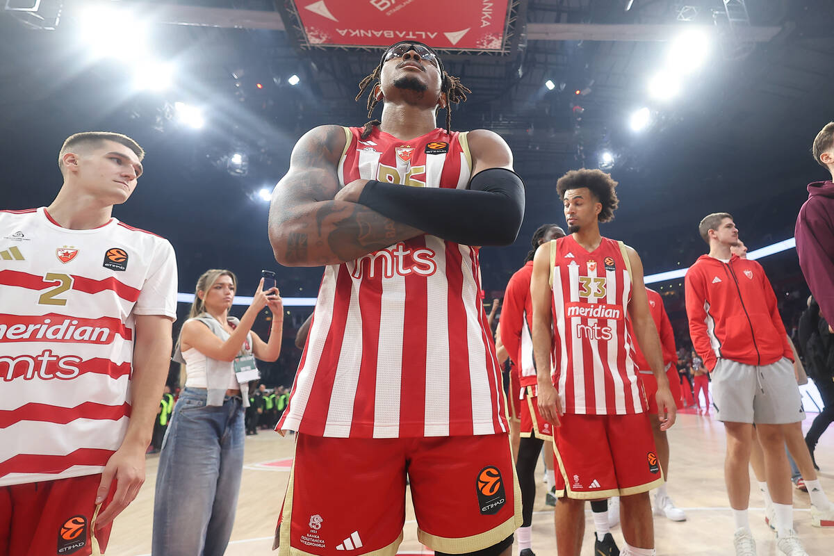 Zvezda - Efes 23.JPG