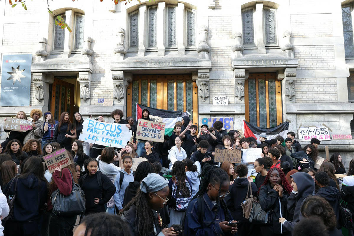 francuska protest učenici škole (1).jpg