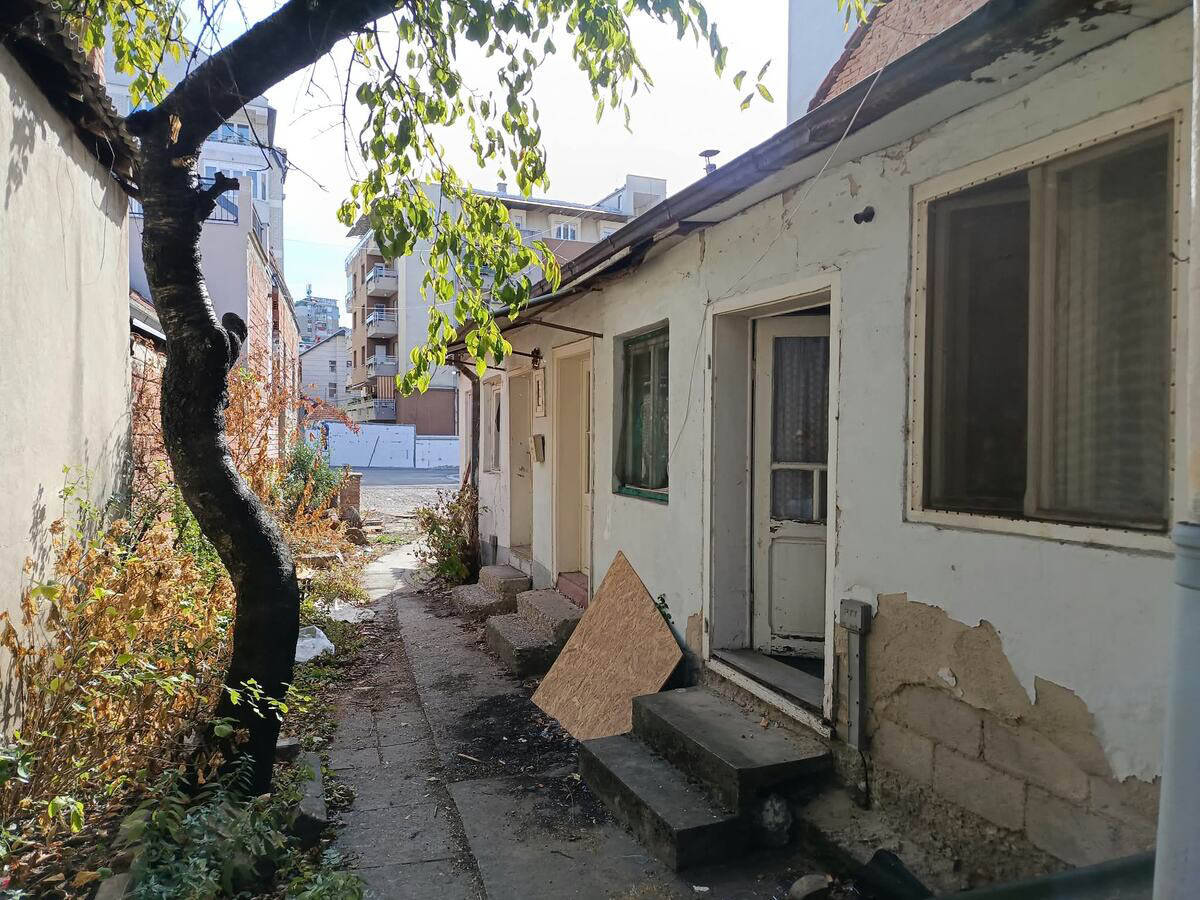 Telo muškarca pronađeno u kući u Nišu 1.jpg