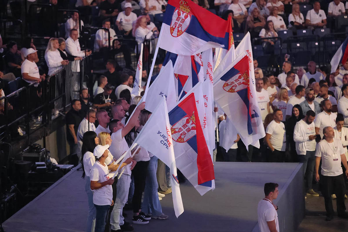 Skup liste Aleksandar Vučić Ujedinjena Srbija 1.jpg