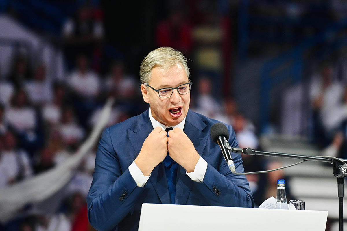 Aleksandar Vučić Ujedinjena Srbija 1.jpg