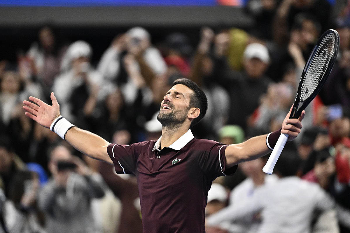 Novak Đoković - Saša Zverev 2.jpg