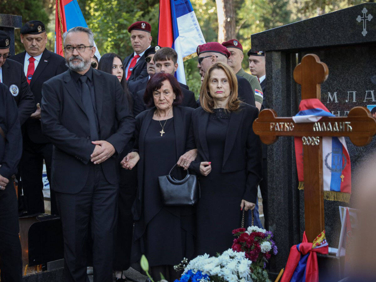 Ratko Mladic 40 dana parastos (1).jpg