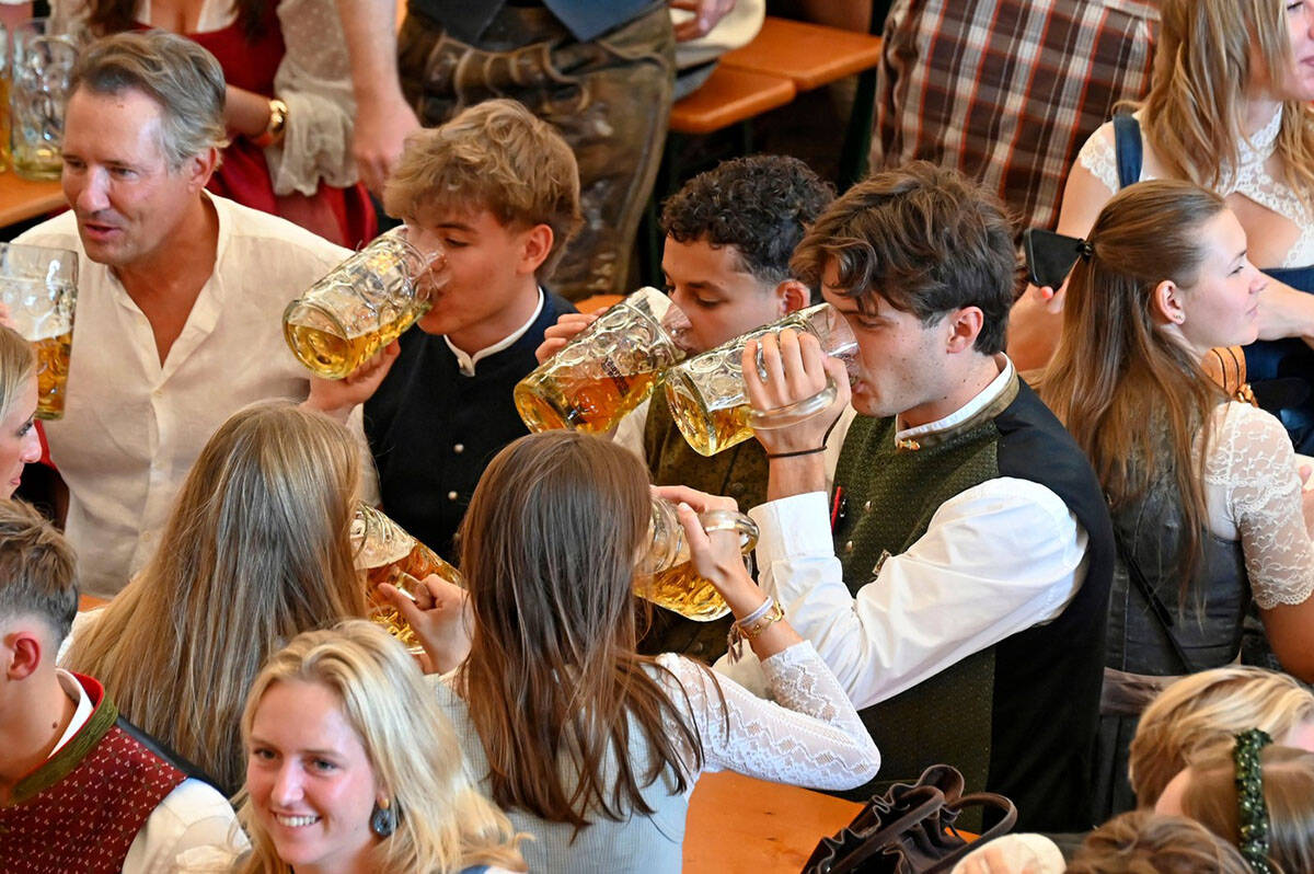 Oktoberfest 2026 (1).jpg