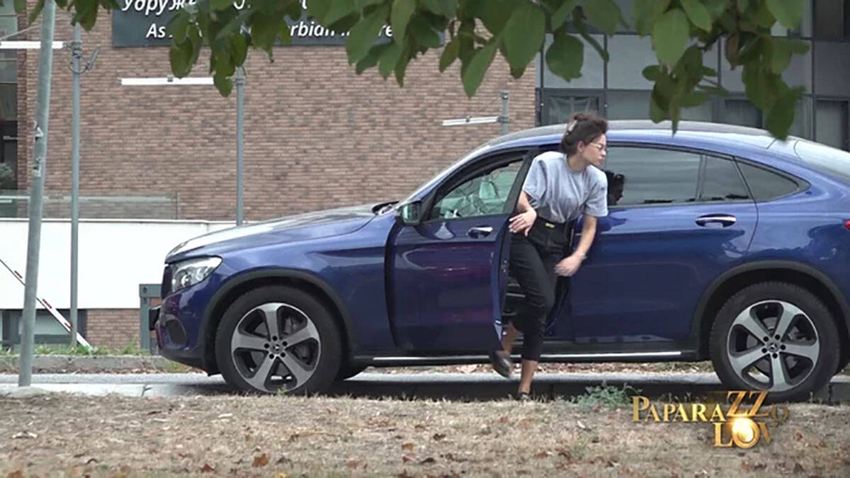Mirka Vasiljević Paparaco Lov (1).jpg