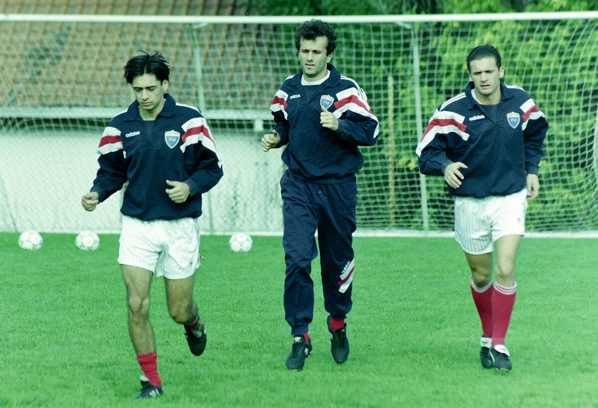 Bivši fudbaler Dragan Ćirić na treningu reprezentacije Jugoslavije.