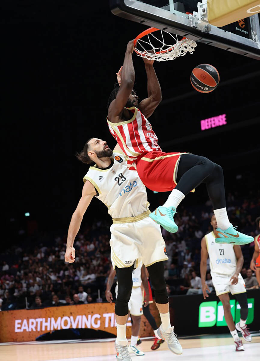 Crvena Zvezda - Dubai (1).jpg