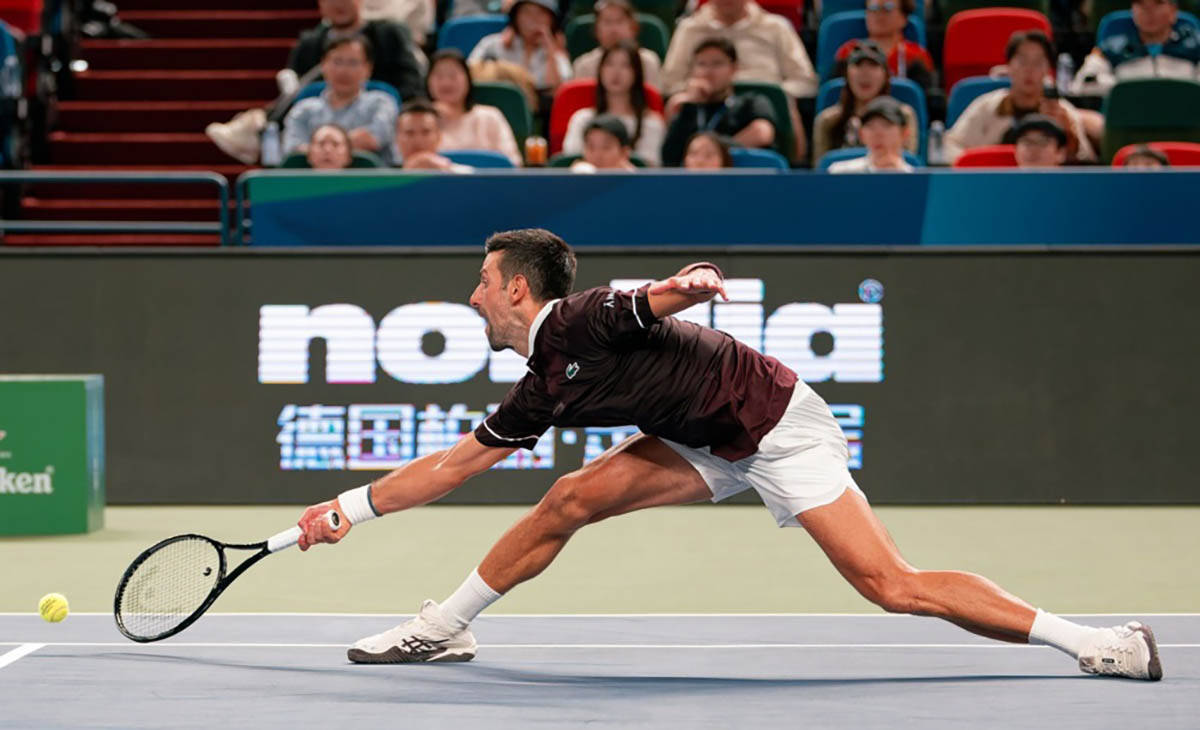 Novak Đoković - Hubert Hurkač (1).jpg