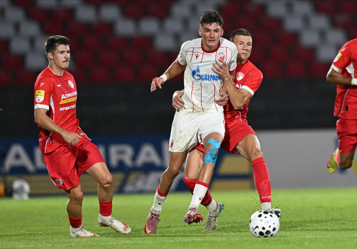 Crvena Zvezda -Radnički (11).jpg