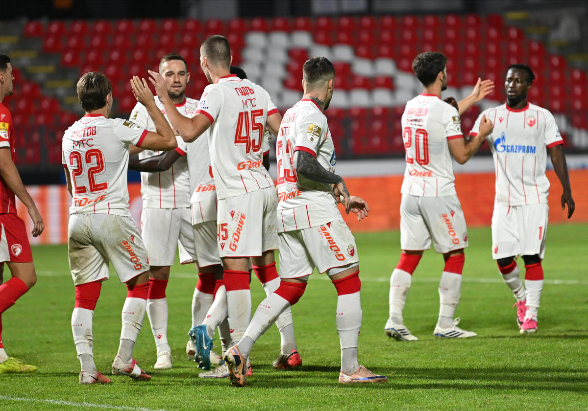 Crvena Zvezda - Radnički (1).jpg