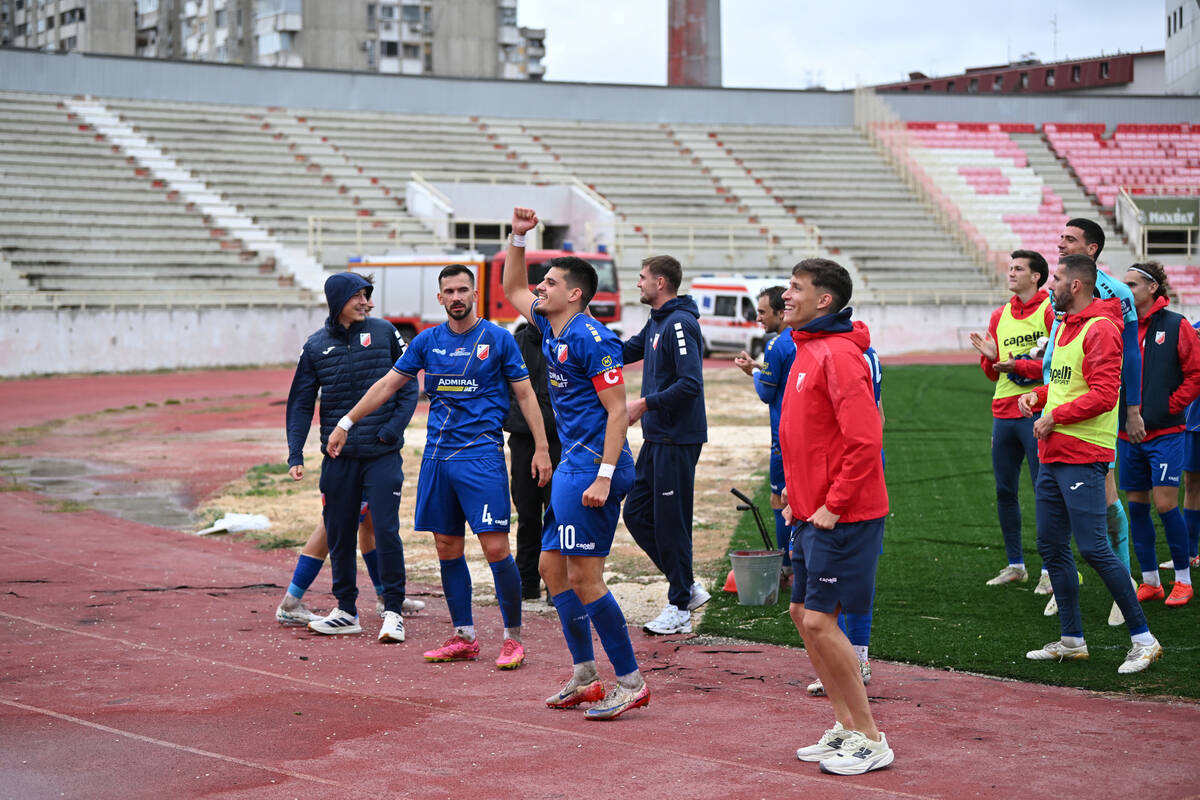 Radnički - Vojvodina (1).jpg