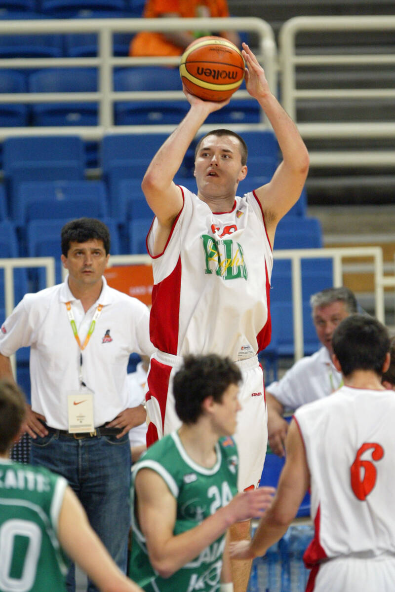 Košarkaš Milan Mačvan