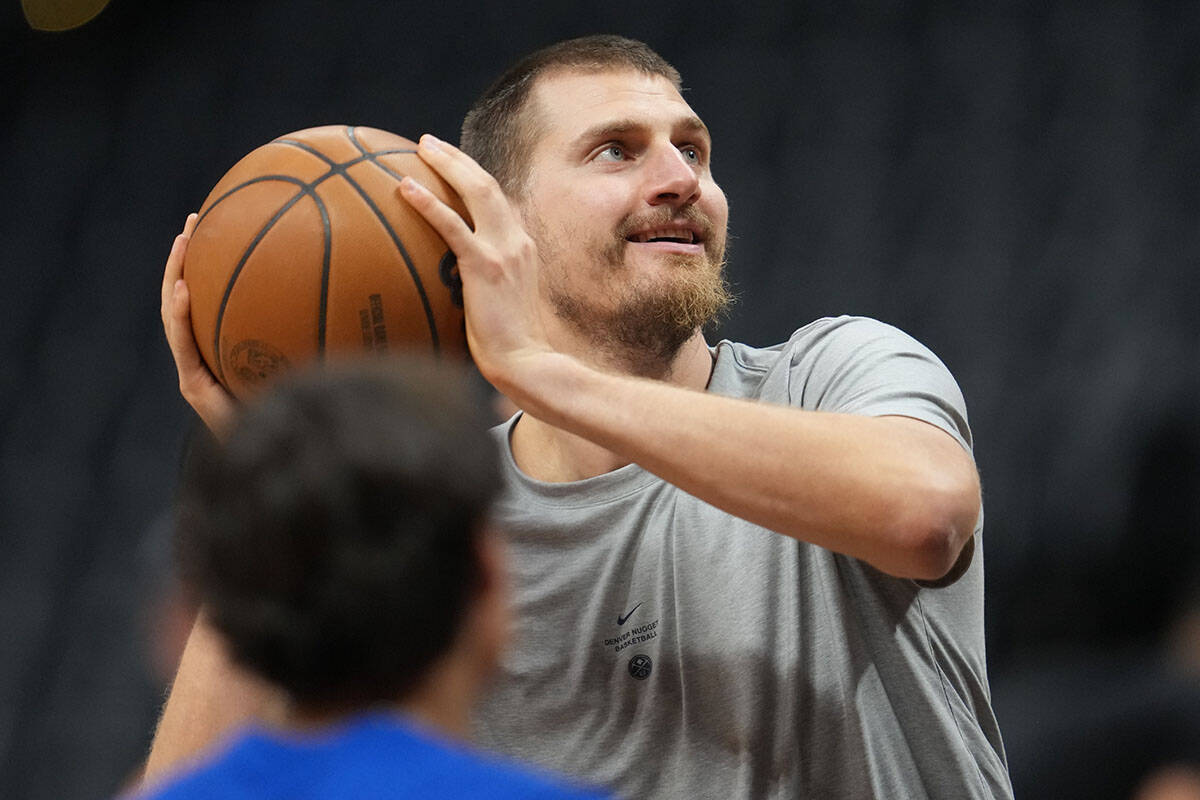 Nikola Jokić (1).jpg