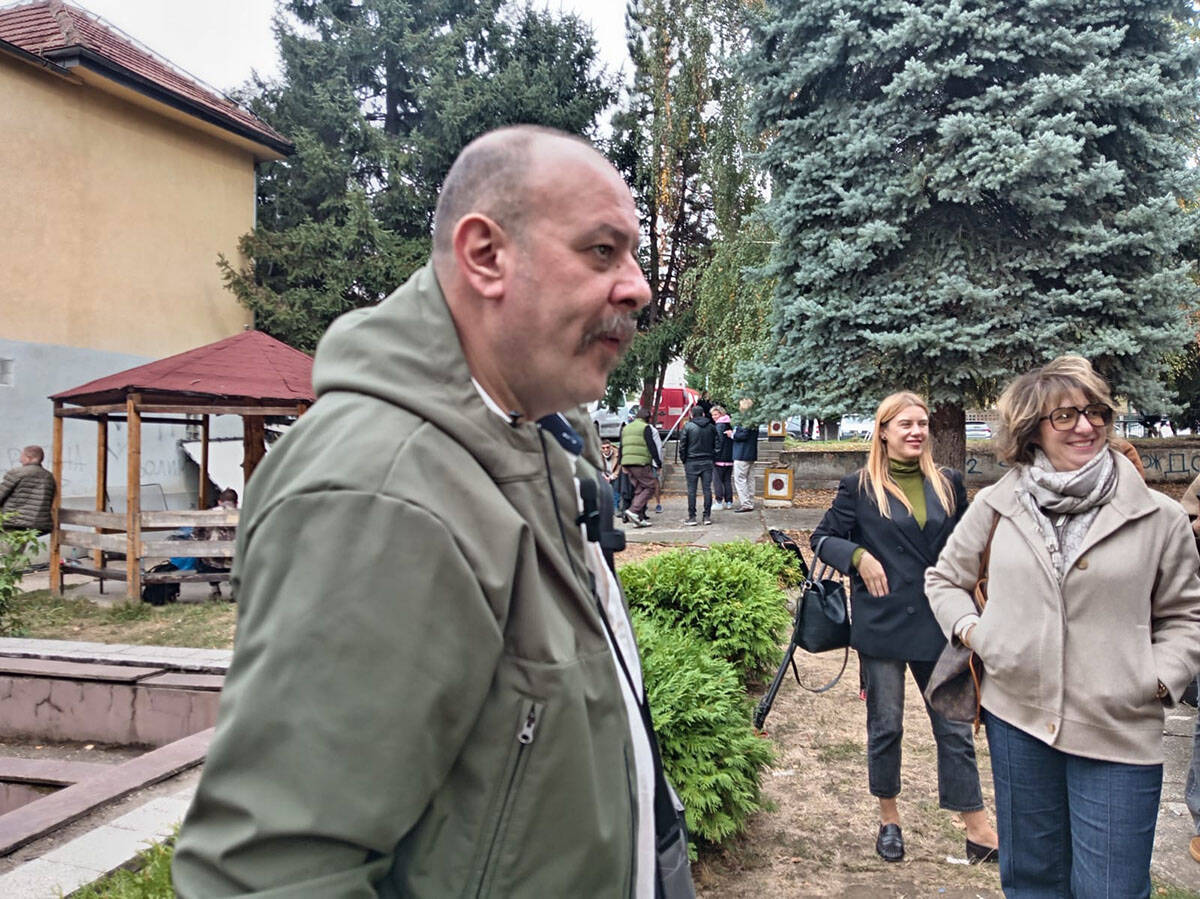 Ljuba Bandović na snimanju serije Grad bola (1).jpg