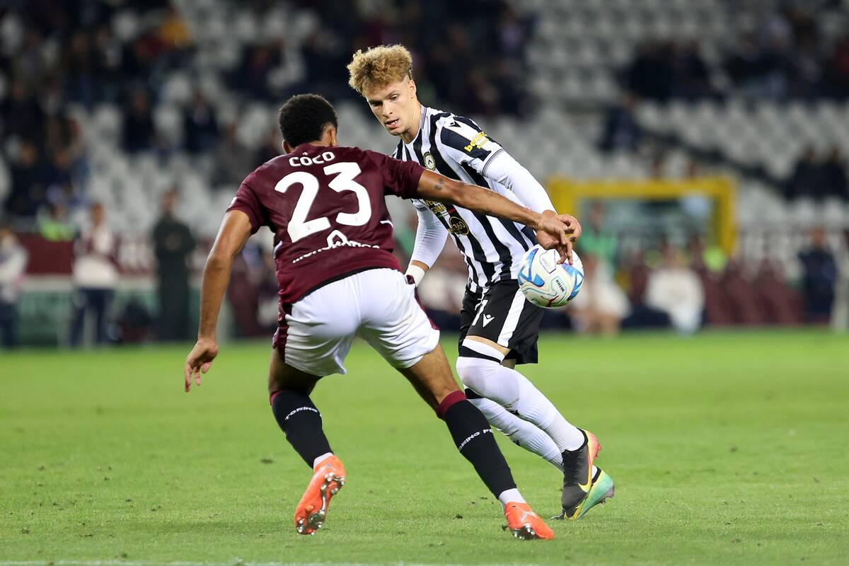 Lazar Jovanović u prodoru na utakmici Udineze Torino