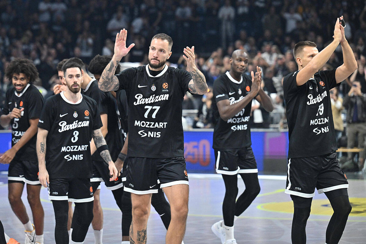 Partizan - Panatinaikos (1).jpg
