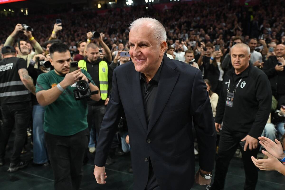 Željko Obradović izlazi na utakmicu Panatinaikos Partizan