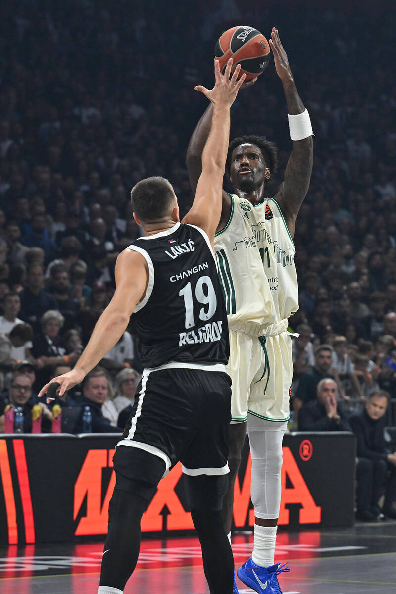 Partizan - Panatinaikos (1).jpg