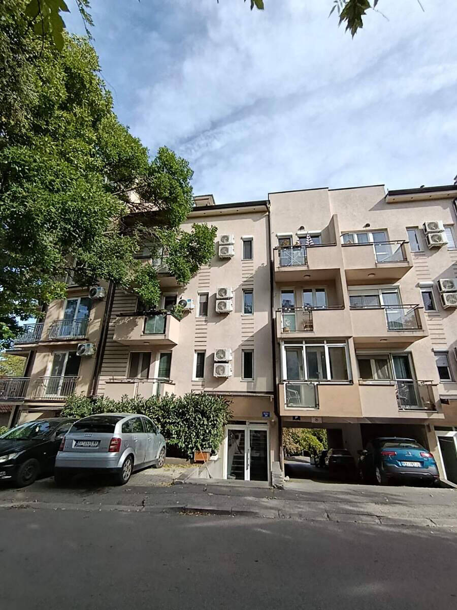 Stan i terase Vladimira Vuletića (1).jpg