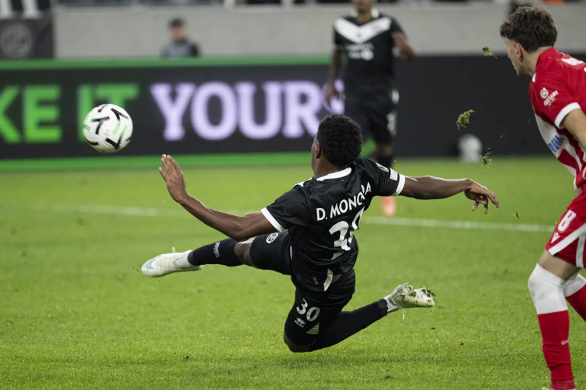 Crvena Zvezda - Lugano (1).jpg