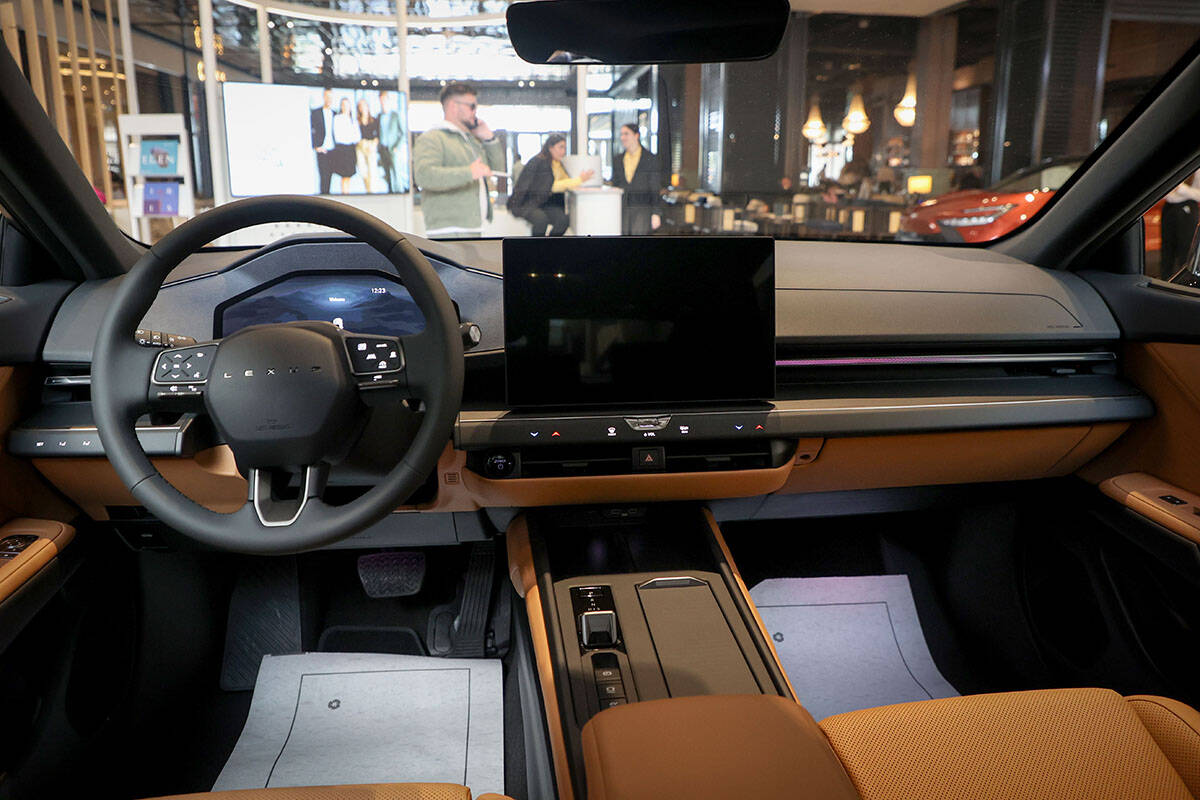 Lexus (1).jpg
