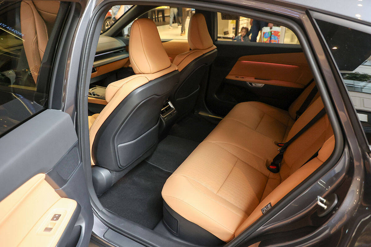 Lexus (1).jpg