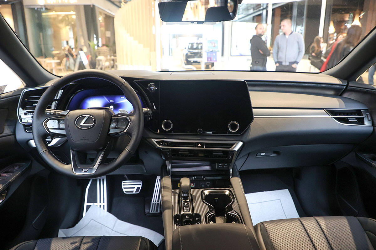Lexus (1).jpg