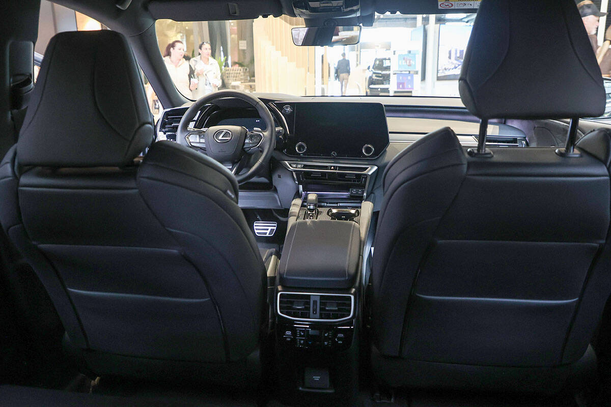 Lexus (1).jpg
