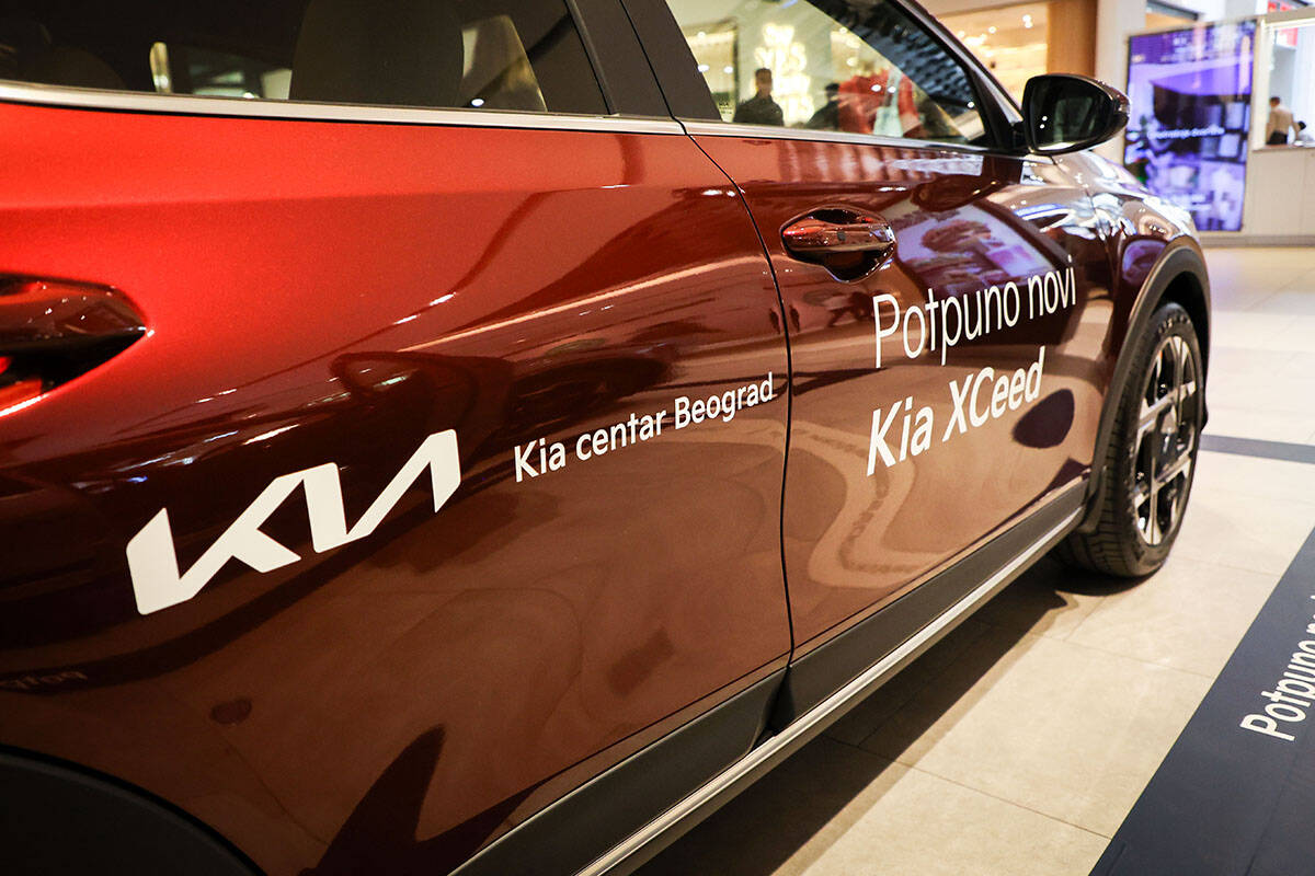 KIA XCeed (1).png