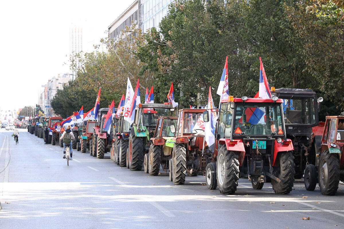 skup Ujedinjena Srbija u Novom Sadu (21).jpg
