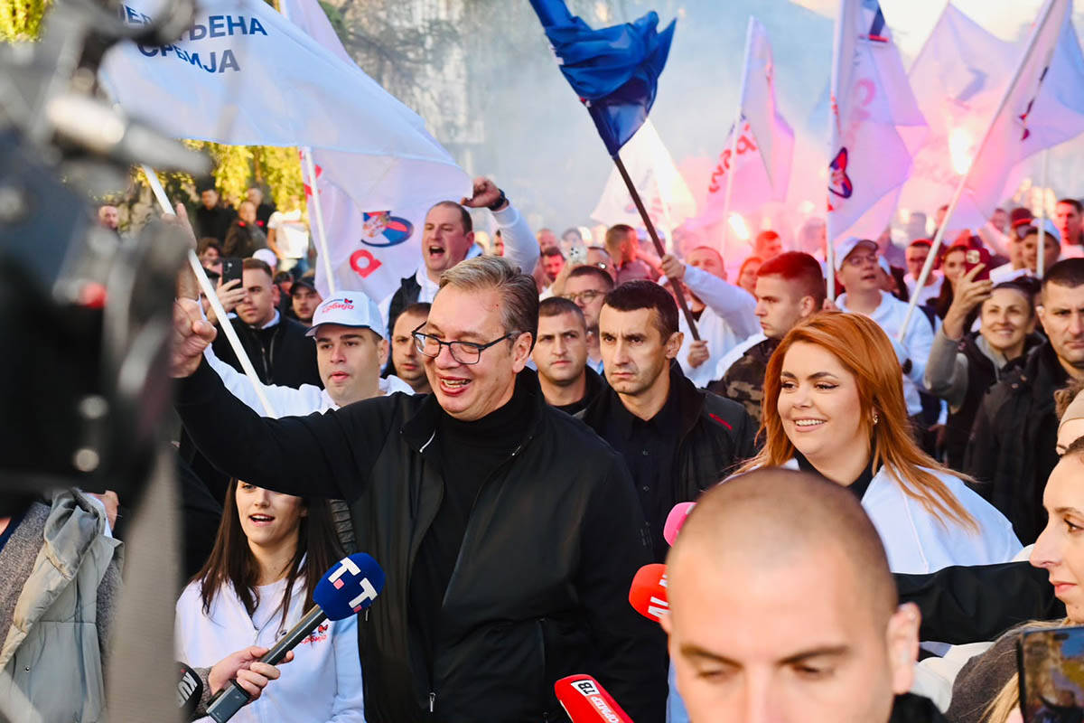 skup u Novom Sadu (1).jpg