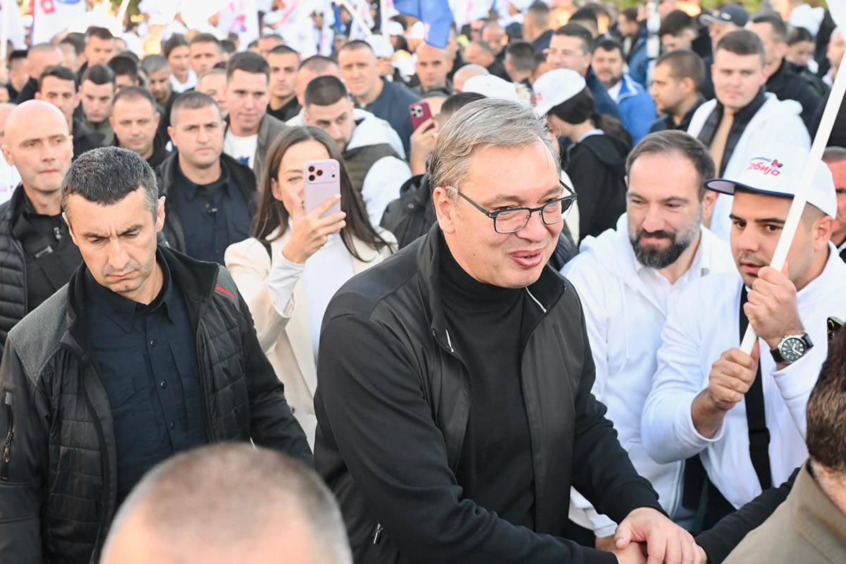 skup u Novom Sadu (1).jpg