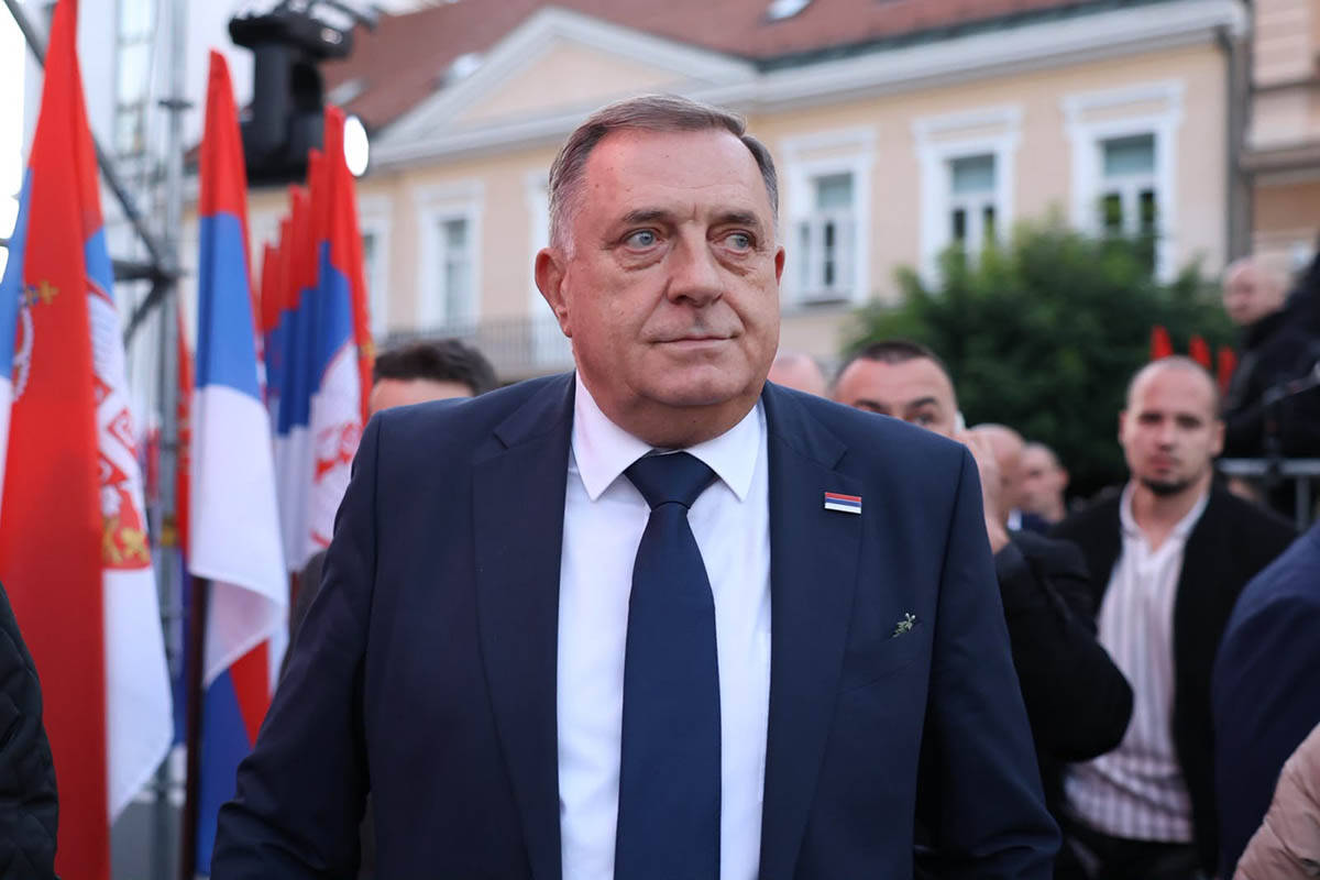 skup u Novom Sadu (1).jpg
