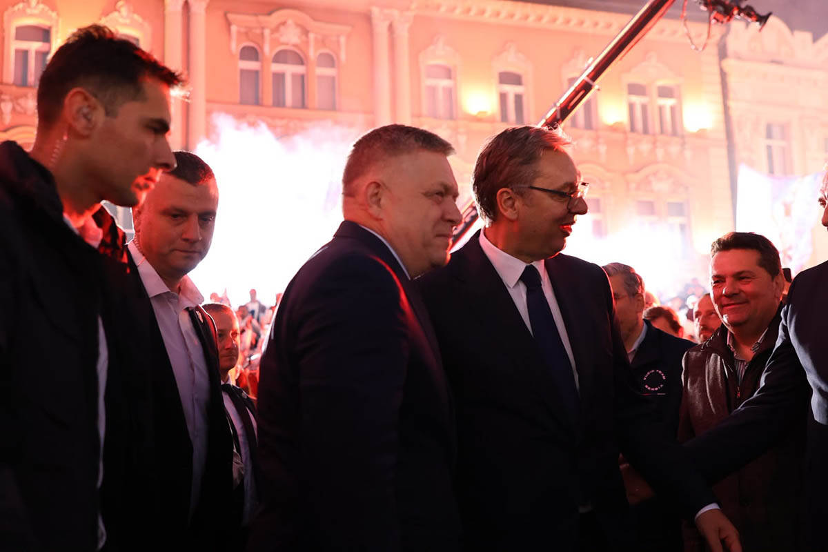 skup u Novom Sadu (1).jpg