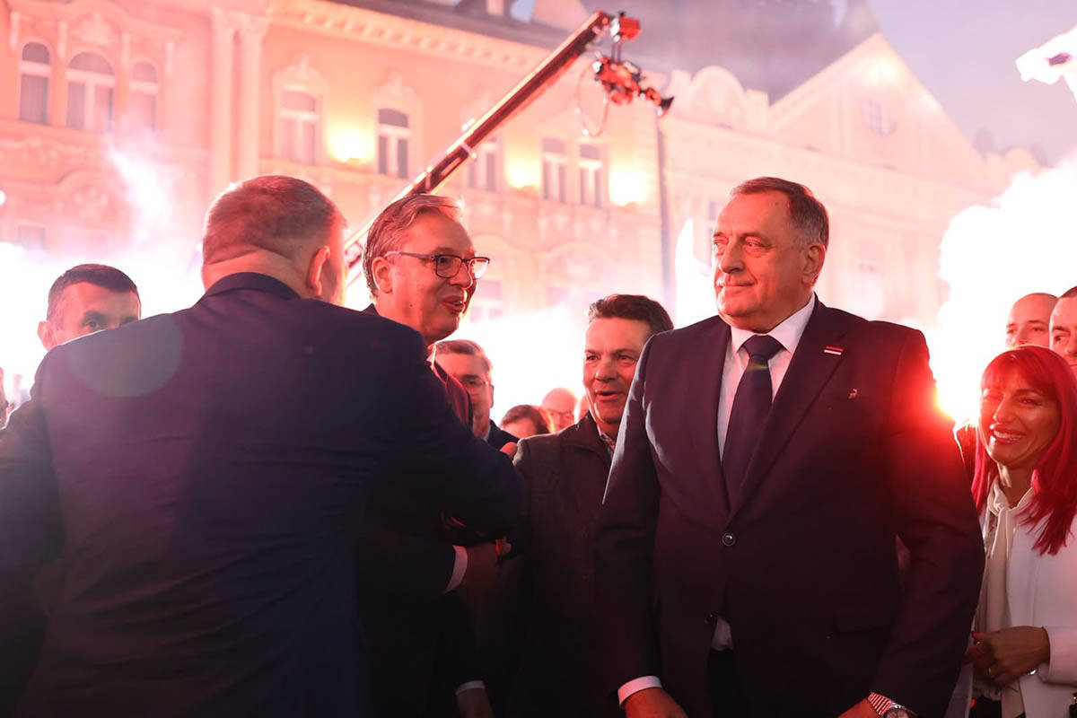 skup u Novom Sadu (1).jpg