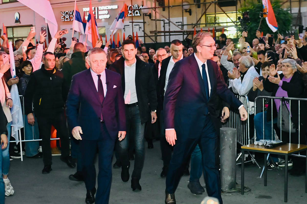 skup u Novom Sadu (2).jpg