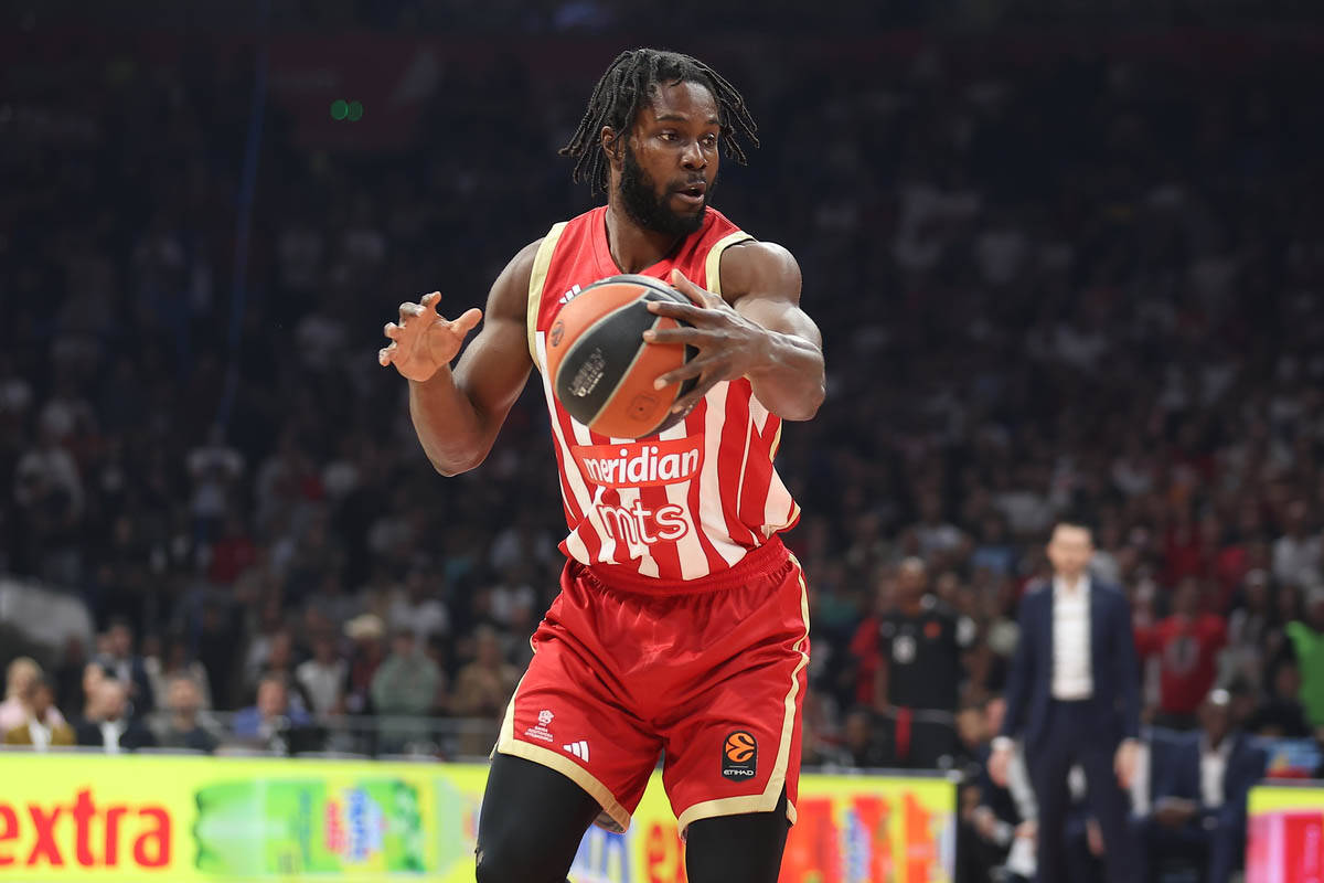 Crvena Zvezda - Pariz (1).jpg