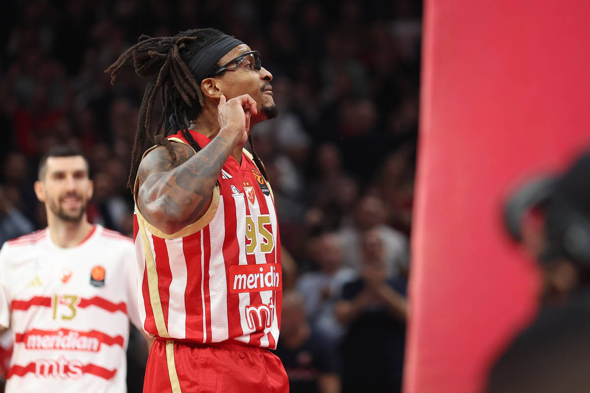Crvena Zvezda - Pariz (1).jpg