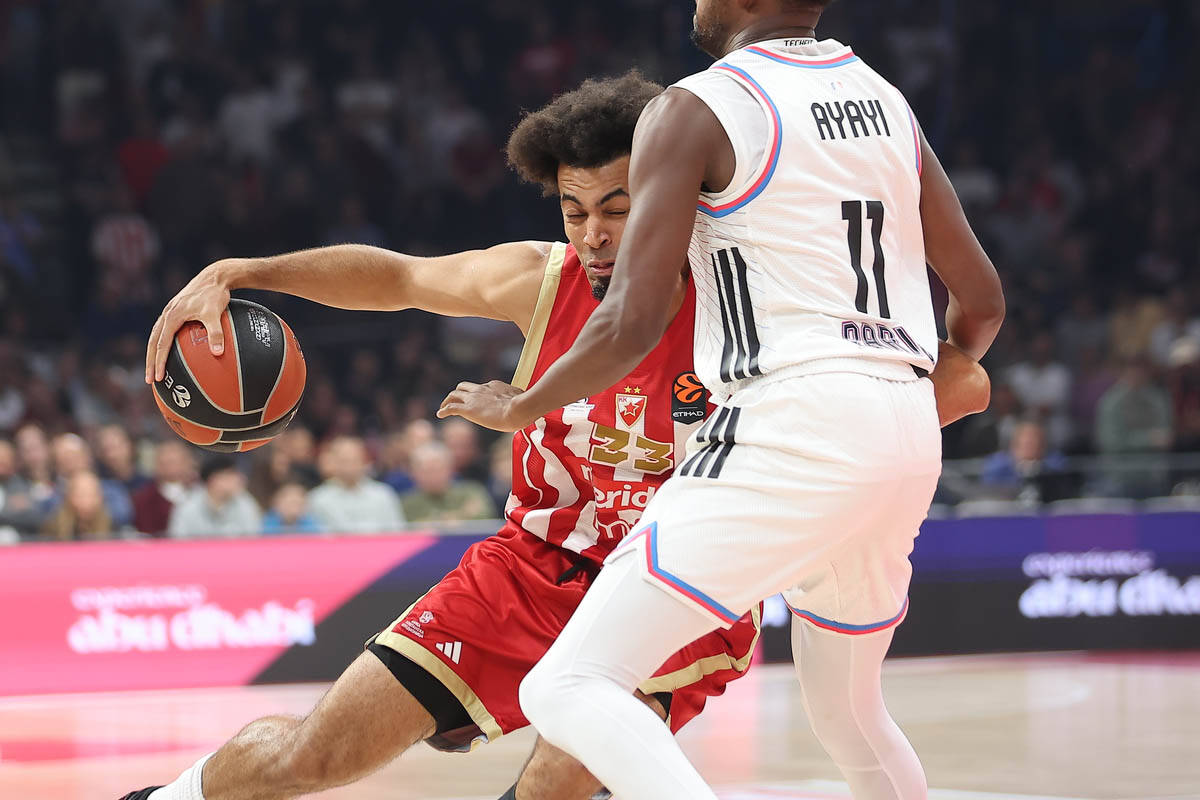 Crvena Zvezda - Pariz (1).jpg