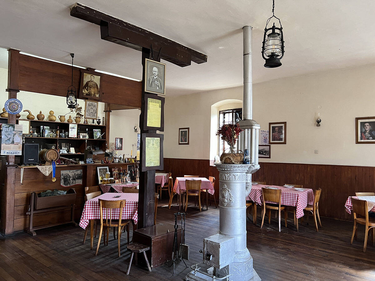 najstarija kafana u Šumadiji (2).jpg