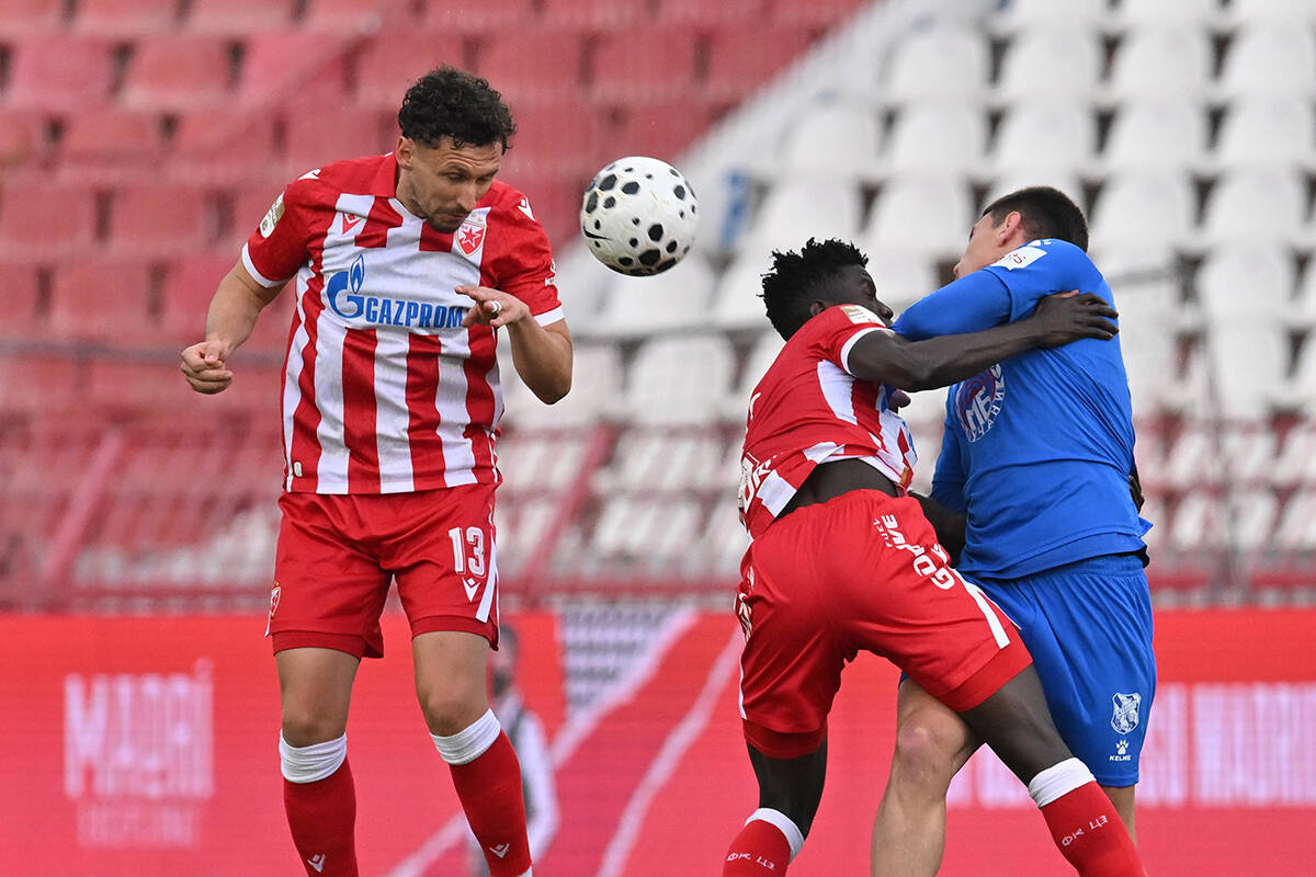 Crvena zvezda - Mladost Lučani (3).jpg