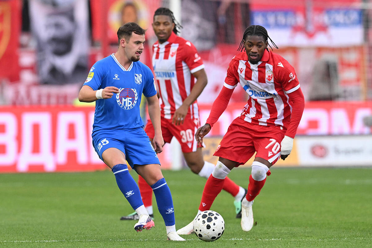 Crvena zvezda - Mladost Lučani (3).jpg