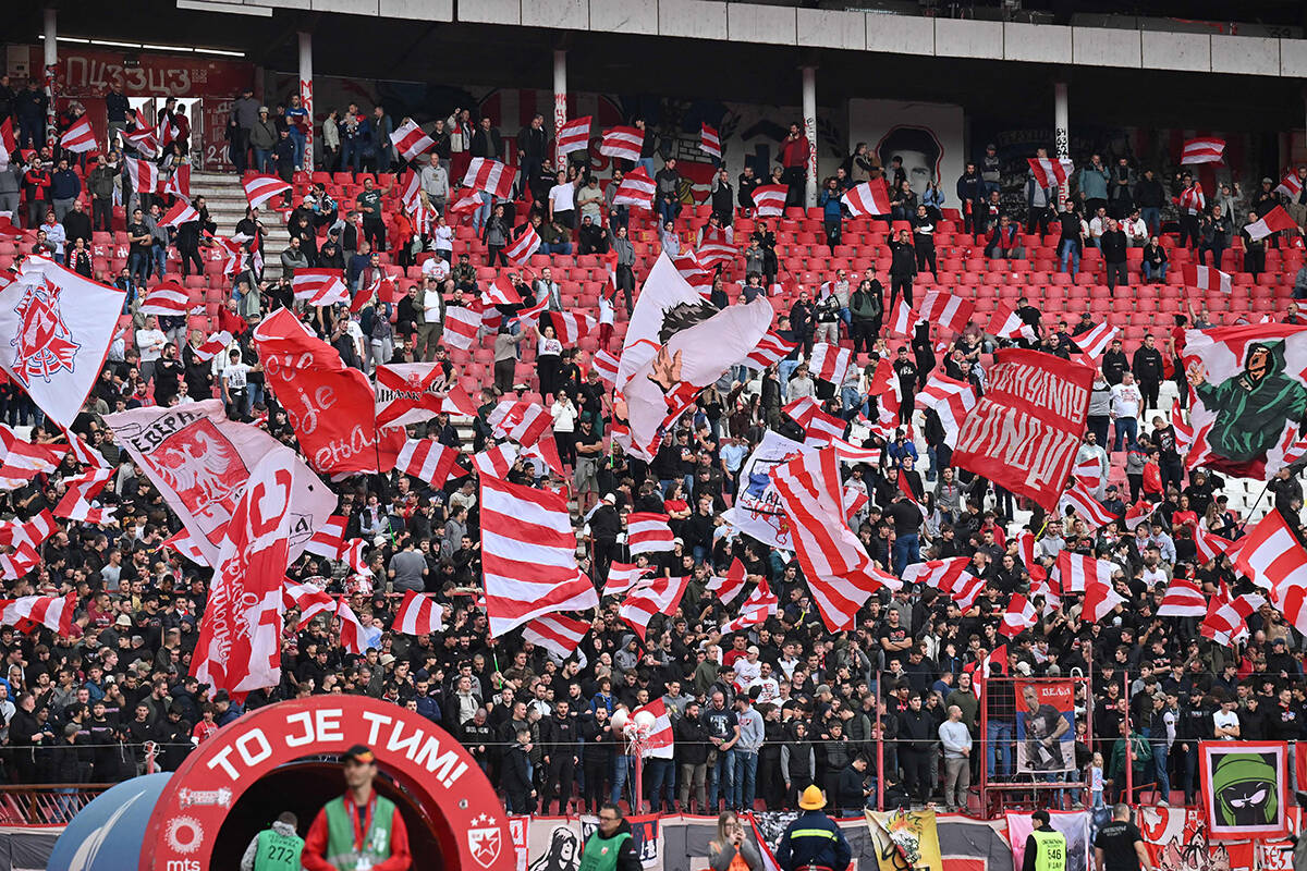 Crvena zvezda - Mladost Lučani (3).jpg