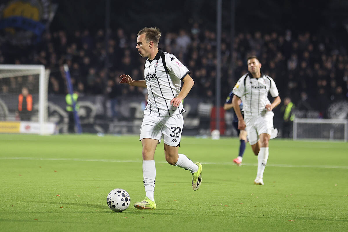 Partizan - Železničar (1).jpg