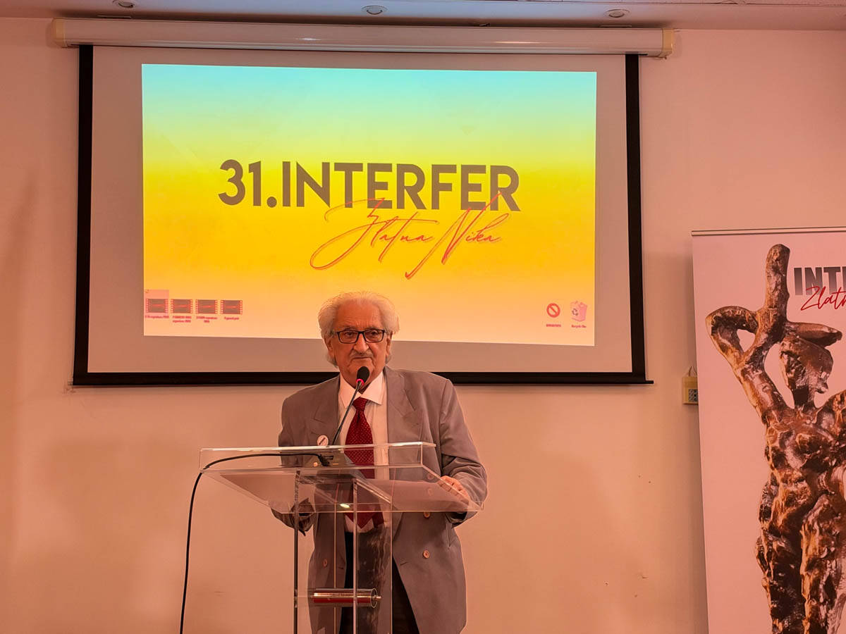 interfer_ (1).jpg