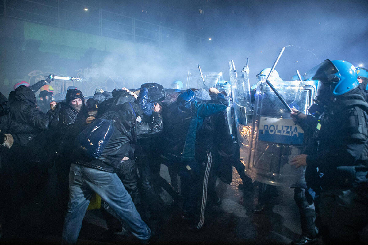 Protesti u Milanu (3).jpg
