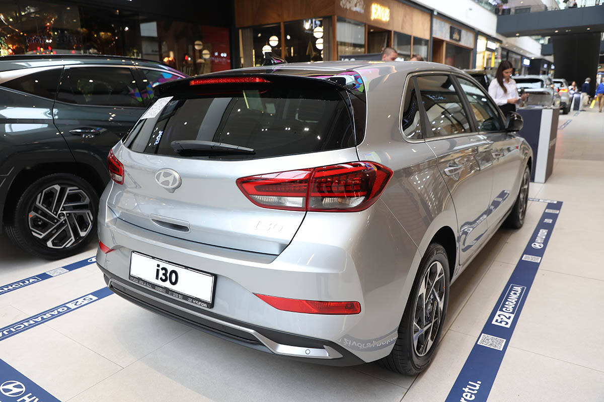 Hyundai i30 2.jpg