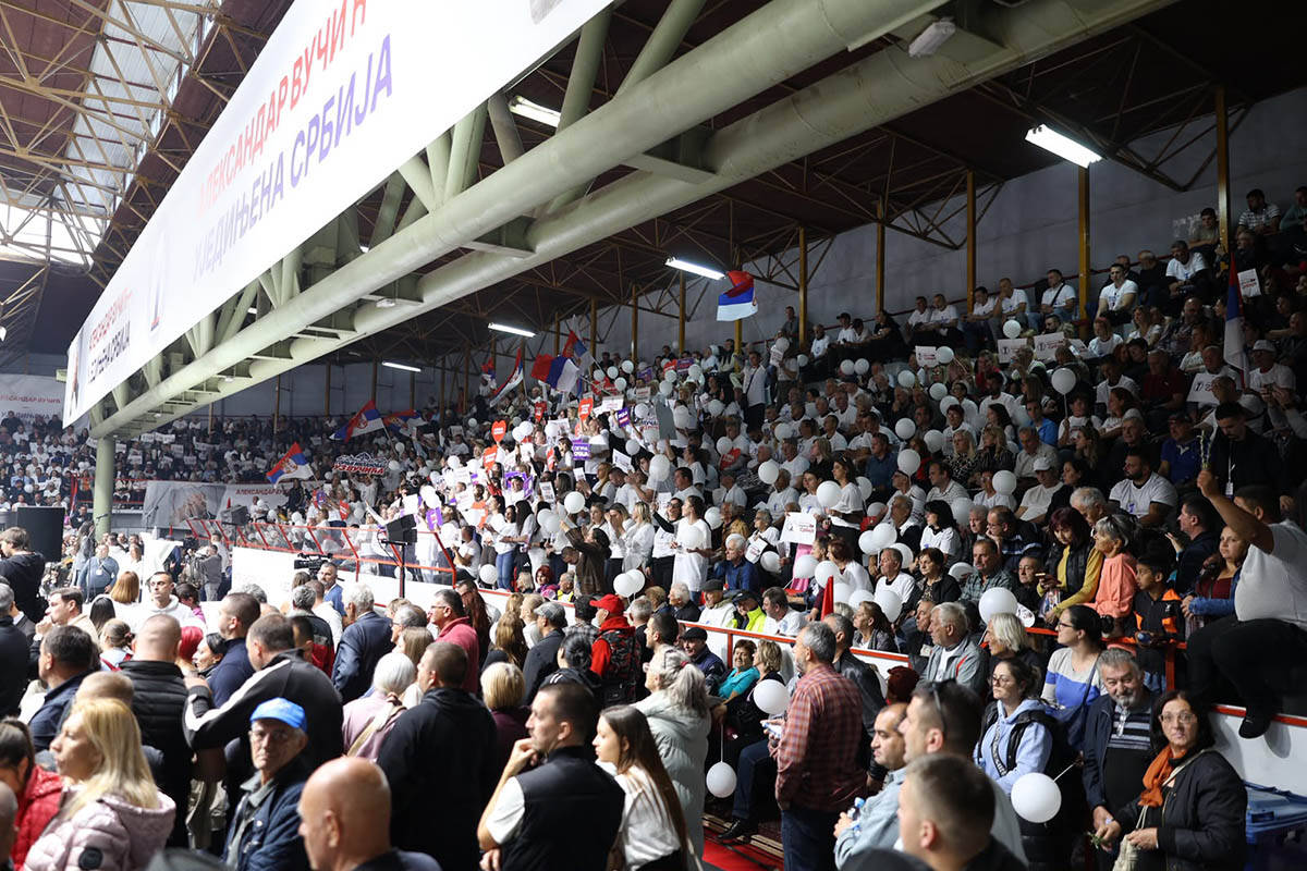Skup liste Ujedinjena Srbija u Čačku 1.jpg
