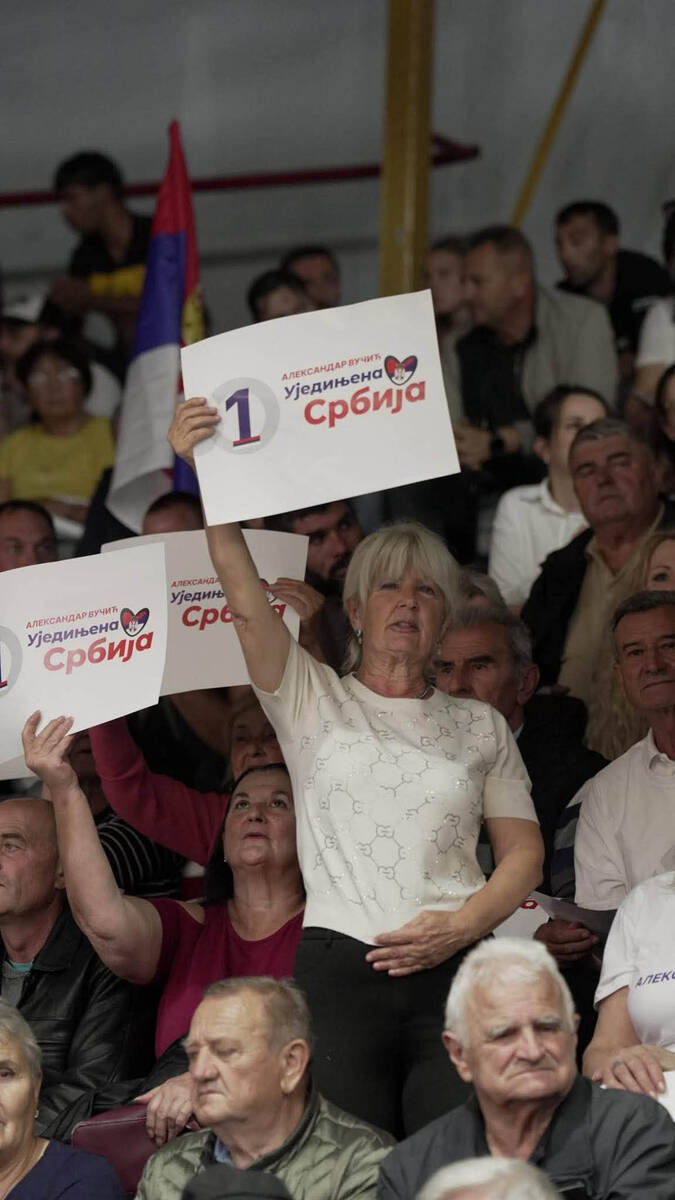 Skup liste Ujedinjena Srbija u Čačku 2.jpg