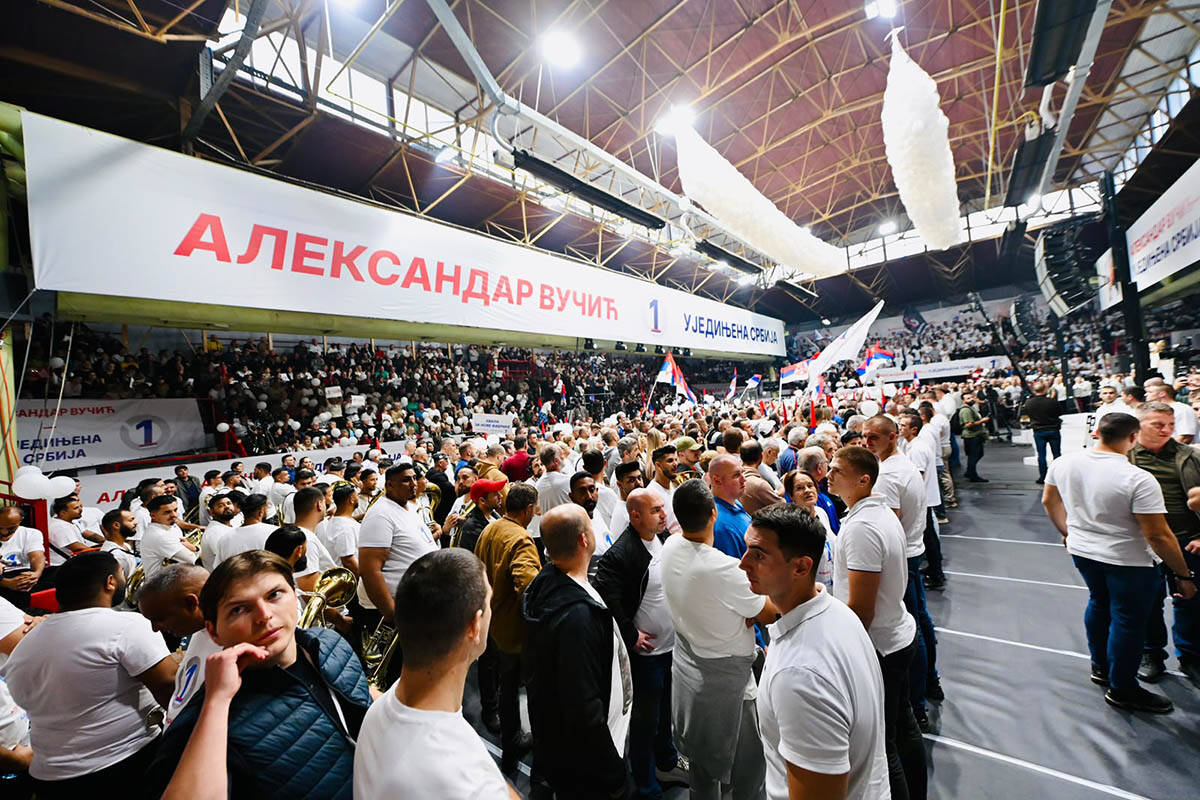 Skup liste Ujedinjena Srbija u Čačku 9.jpg